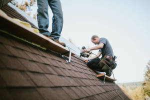 Local Roofers in Scotch Ridge, IA